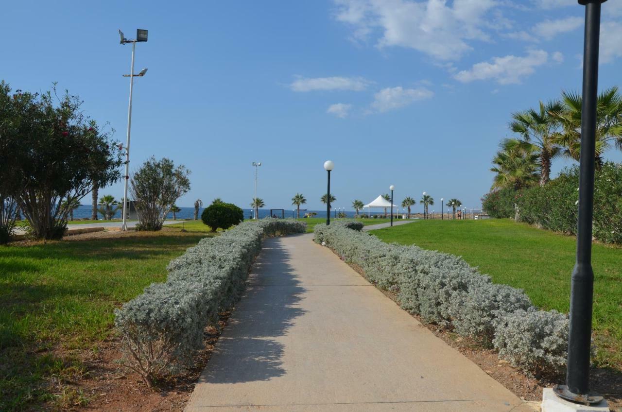 Sirena Kings Apartment Paphos Exterior photo